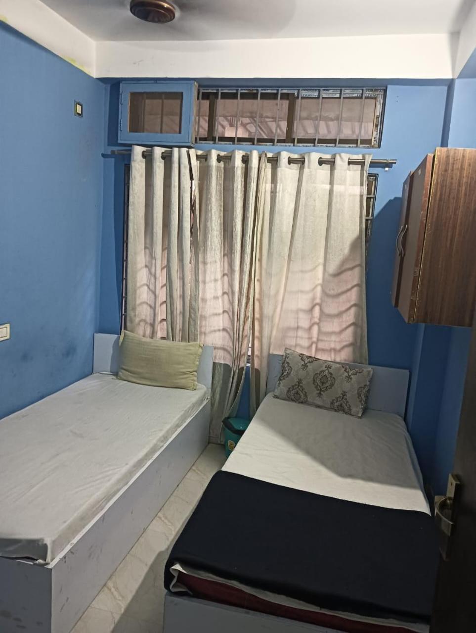Arcadia Guest House Guwahati Oda fotoğraf