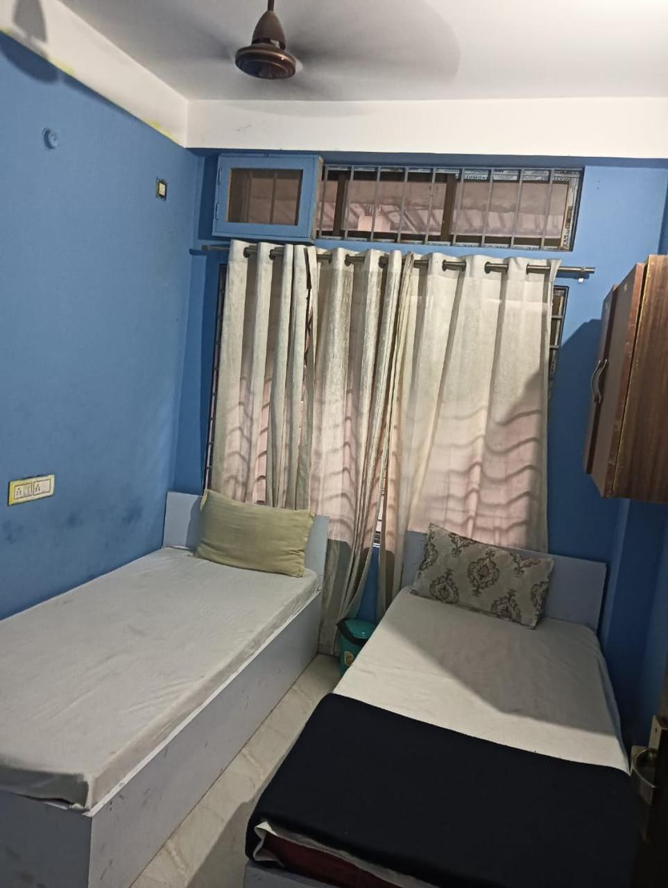 Arcadia Guest House Guwahati Oda fotoğraf