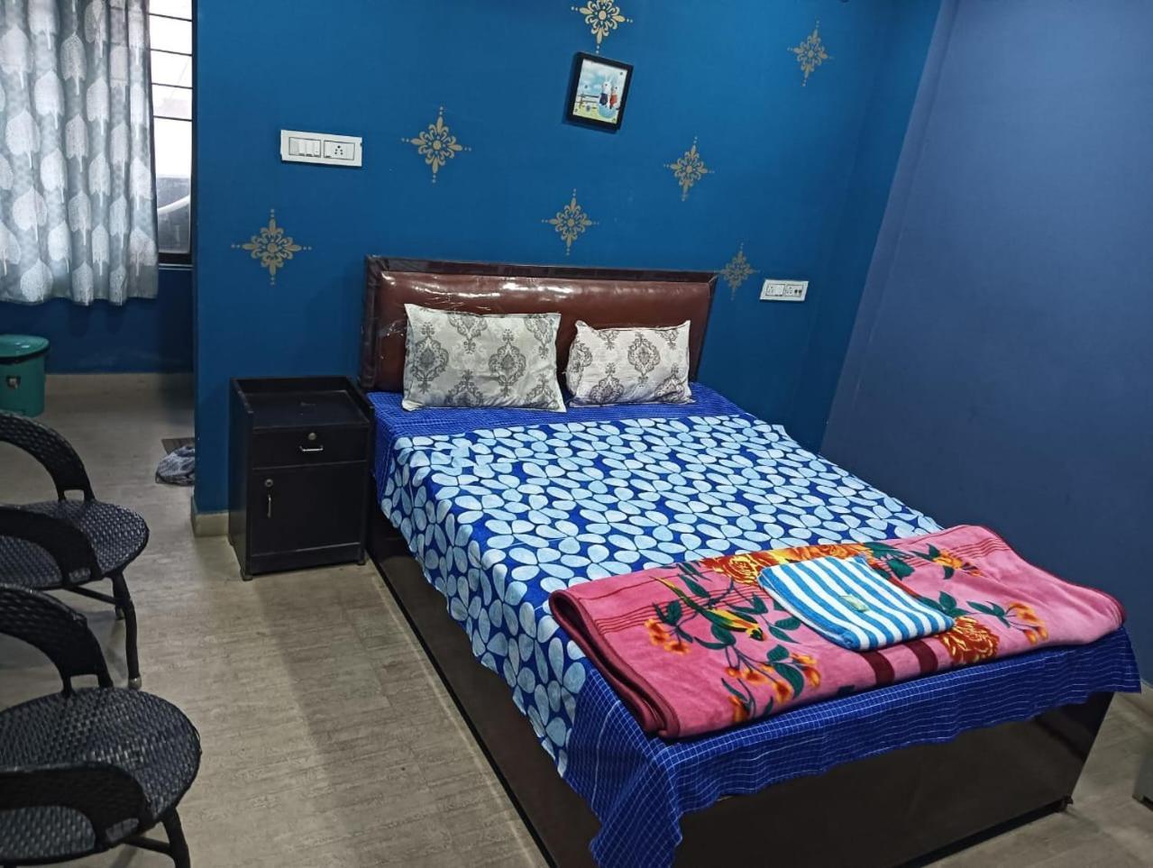 Arcadia Guest House Guwahati Oda fotoğraf